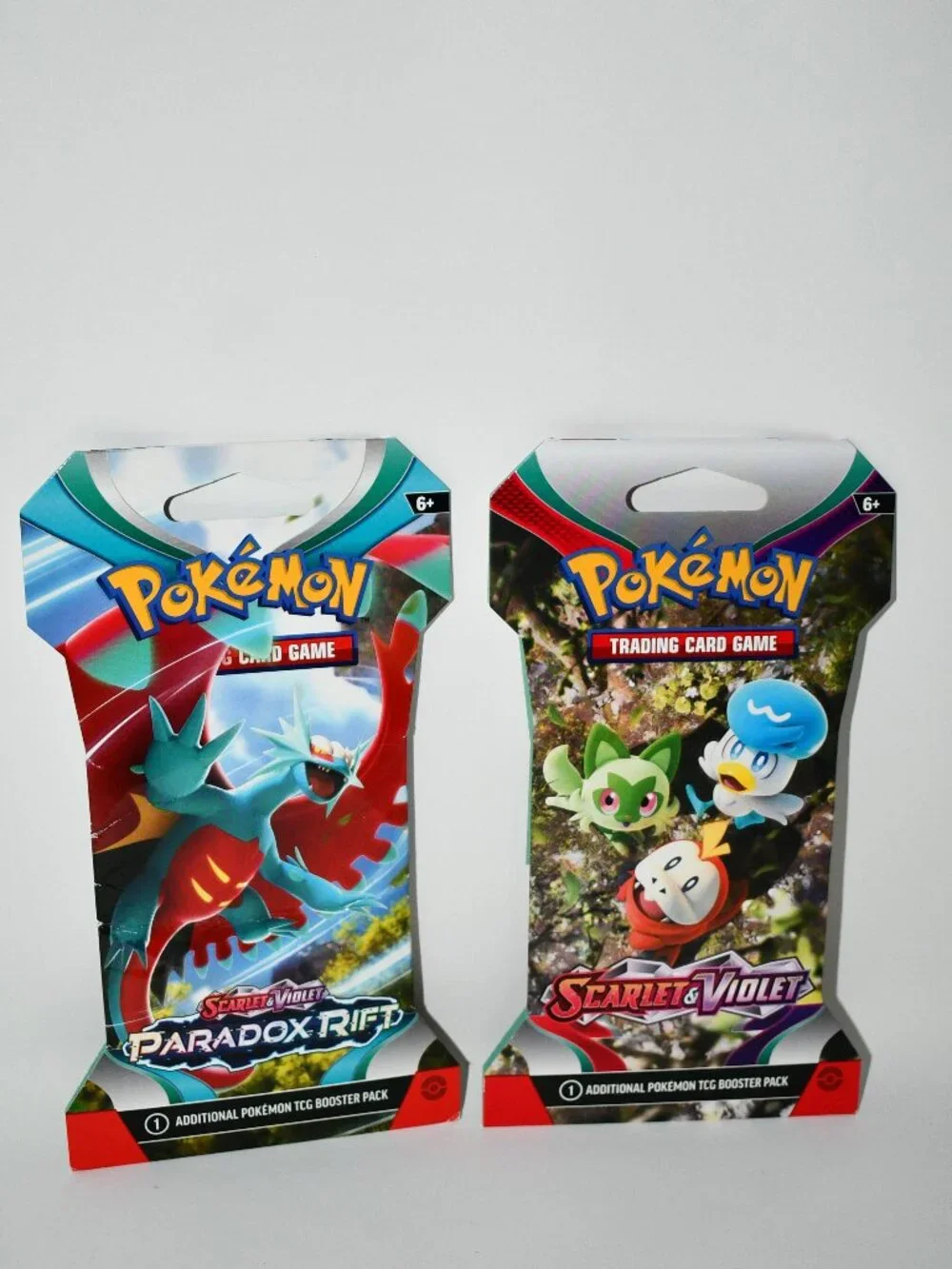 Pokemon TCG Scarlet & Violet Destined Rivals & Paradox Rift Sleeved Booster Pack
